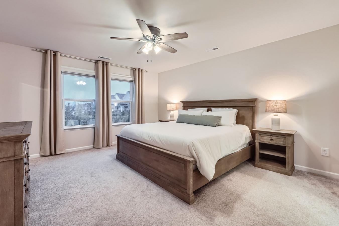 Charlotte, North Carolina, 28278, United States, 5 Bedrooms Bedrooms, ,3 BathroomsBathrooms,Residential,For Sale,1811634