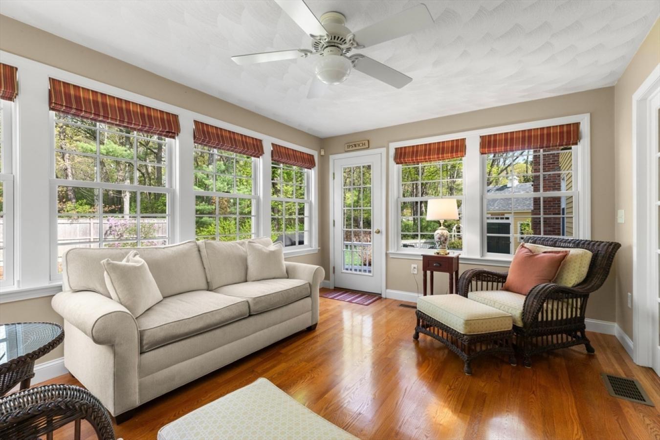 Ipswich, Essex, 01938, United States, 4 Bedrooms Bedrooms, ,3 BathroomsBathrooms,Residential,For Sale,1820293