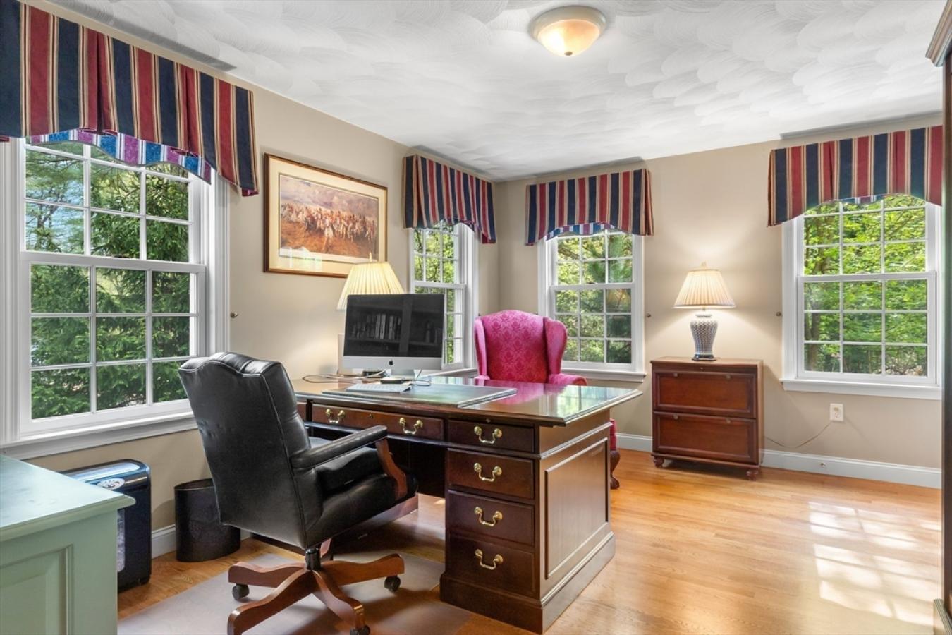 Ipswich, Essex, 01938, United States, 4 Bedrooms Bedrooms, ,3 BathroomsBathrooms,Residential,For Sale,1820293