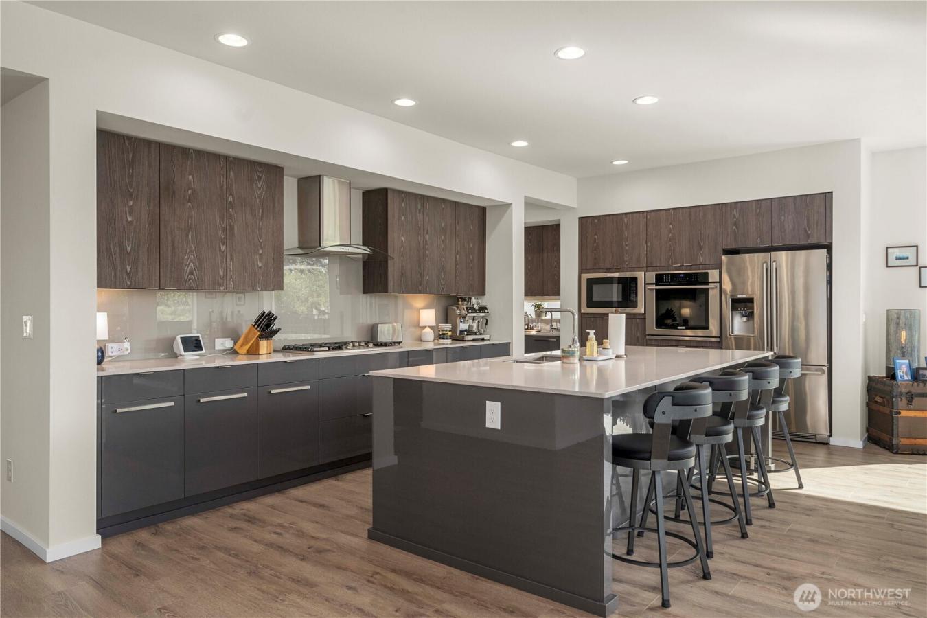 Bonney Lake, Washington, 98391, United States, 4 Bedrooms Bedrooms, ,3 BathroomsBathrooms,Residential,For Sale,1820290