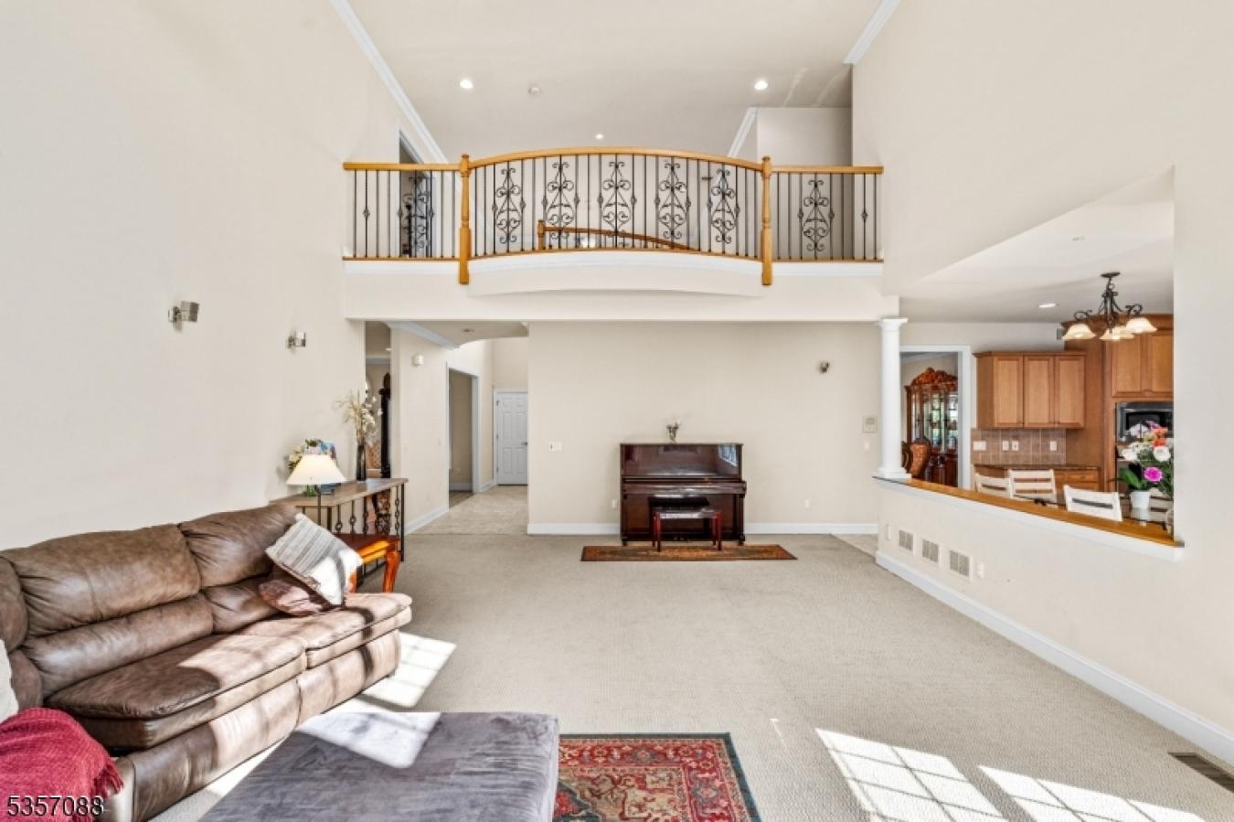 Montville Twp., Morris, 07045, United States, 6 Bedrooms Bedrooms, ,4 BathroomsBathrooms,Residential,For Sale,1820750