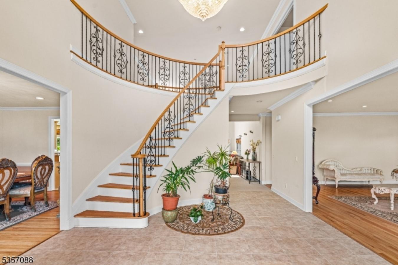 Montville Twp., Morris, 07045, United States, 6 Bedrooms Bedrooms, ,4 BathroomsBathrooms,Residential,For Sale,1820750