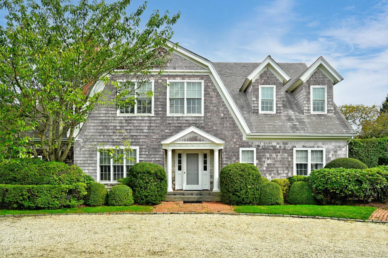 Village of Southampton, New York, 11968, United States, 6 Bedrooms Bedrooms, ,4 BathroomsBathrooms,Residential,For Sale,1811625