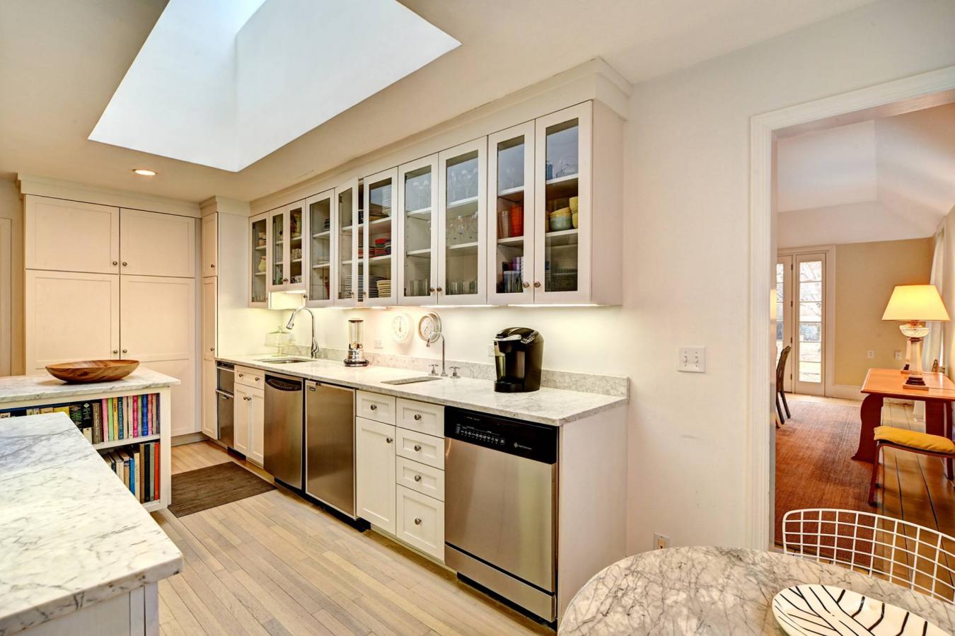 Village of Southampton, New York, 11968, United States, 6 Bedrooms Bedrooms, ,4 BathroomsBathrooms,Residential,For Sale,1811625