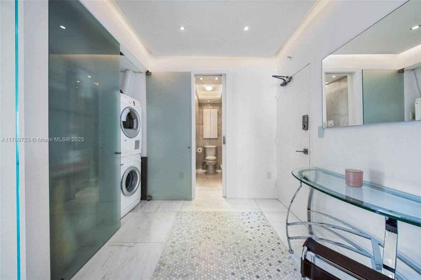 Miami Beach, Florida, 33139, United States, 2 Bedrooms Bedrooms, ,3 BathroomsBathrooms,Residential,For Sale,1820749