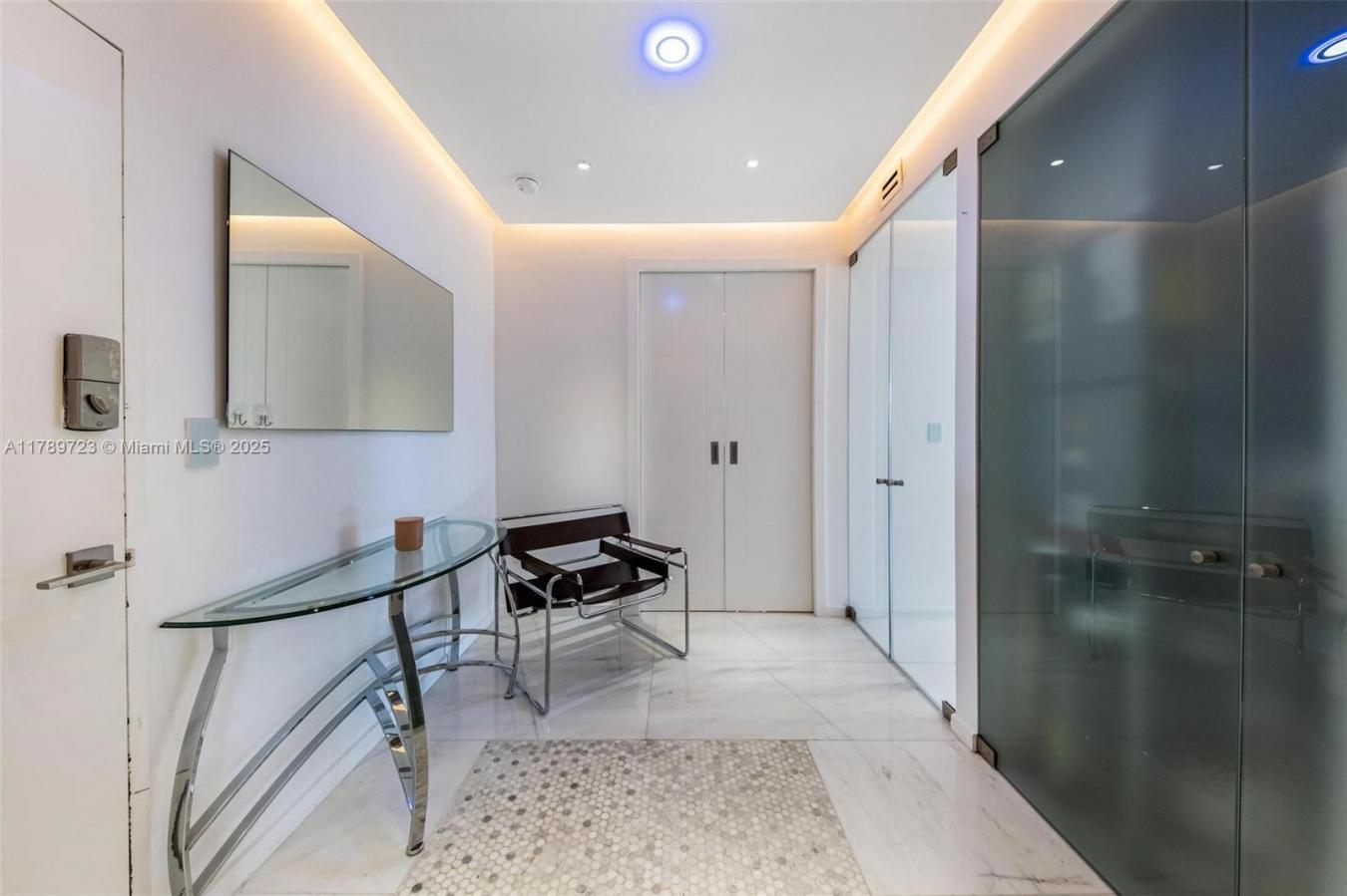 Miami Beach, Florida, 33139, United States, 2 Bedrooms Bedrooms, ,3 BathroomsBathrooms,Residential,For Sale,1820749