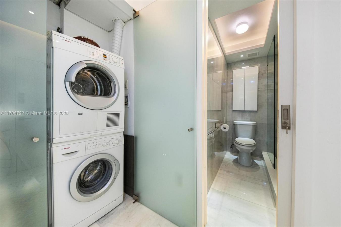 Miami Beach, Florida, 33139, United States, 2 Bedrooms Bedrooms, ,3 BathroomsBathrooms,Residential,For Sale,1820749