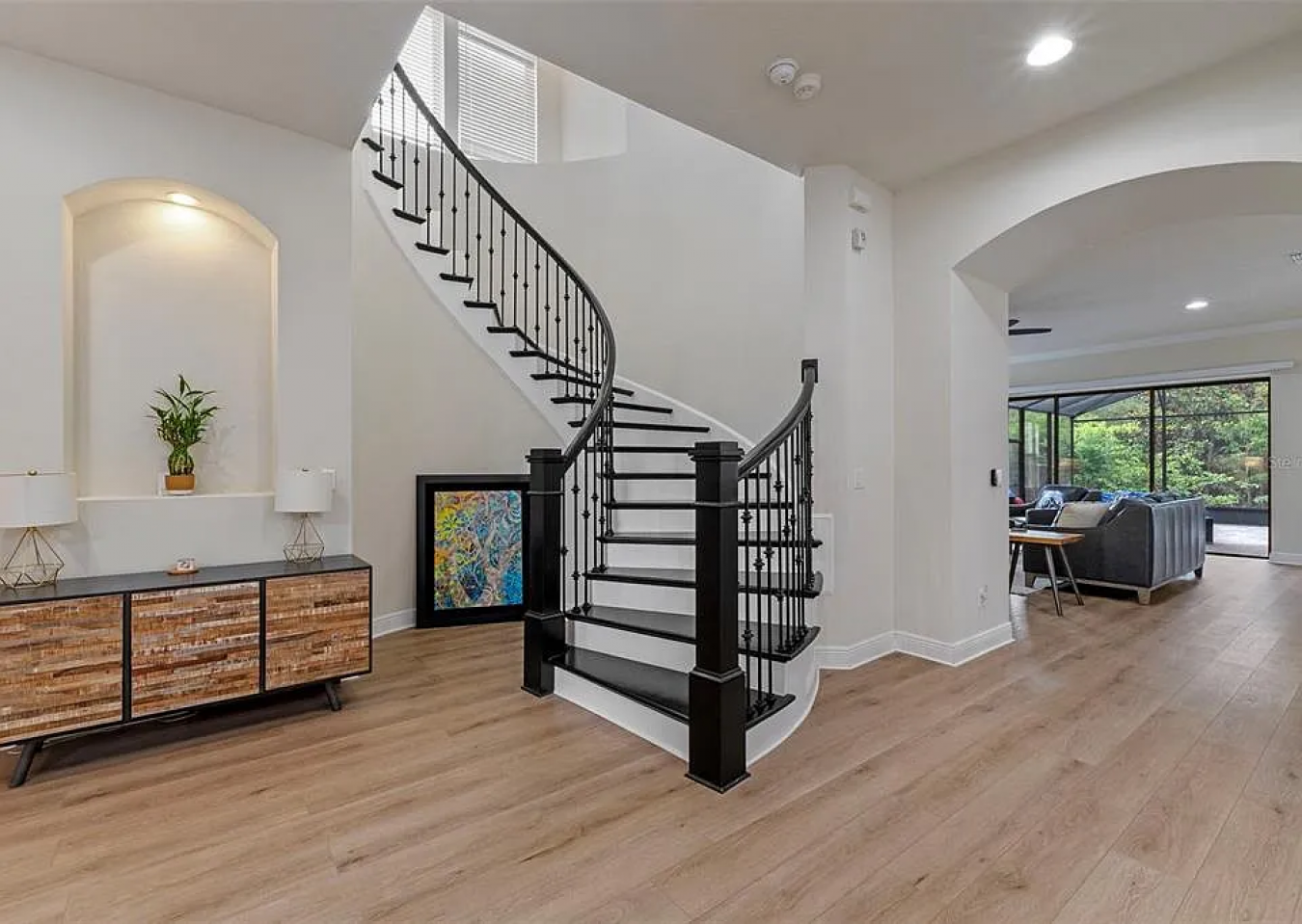 Orlando, Florida, 32827, United States, 5 Bedrooms Bedrooms, ,5 BathroomsBathrooms,Residential,For Sale,1811597