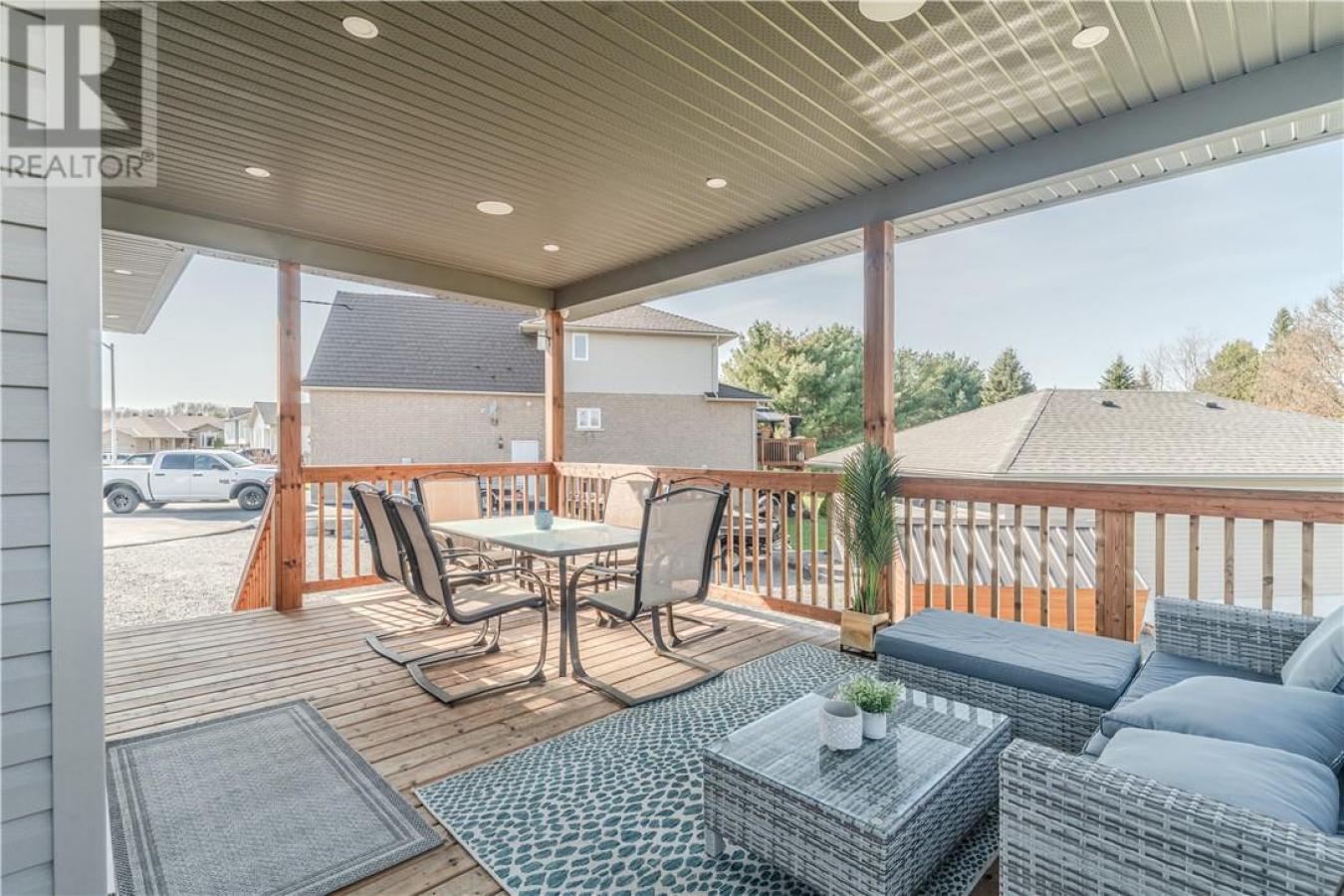 Val Therese, ON, P3P1S3, Canada, 6 Bedrooms Bedrooms, ,3 BathroomsBathrooms,Residential,For Sale,1820745