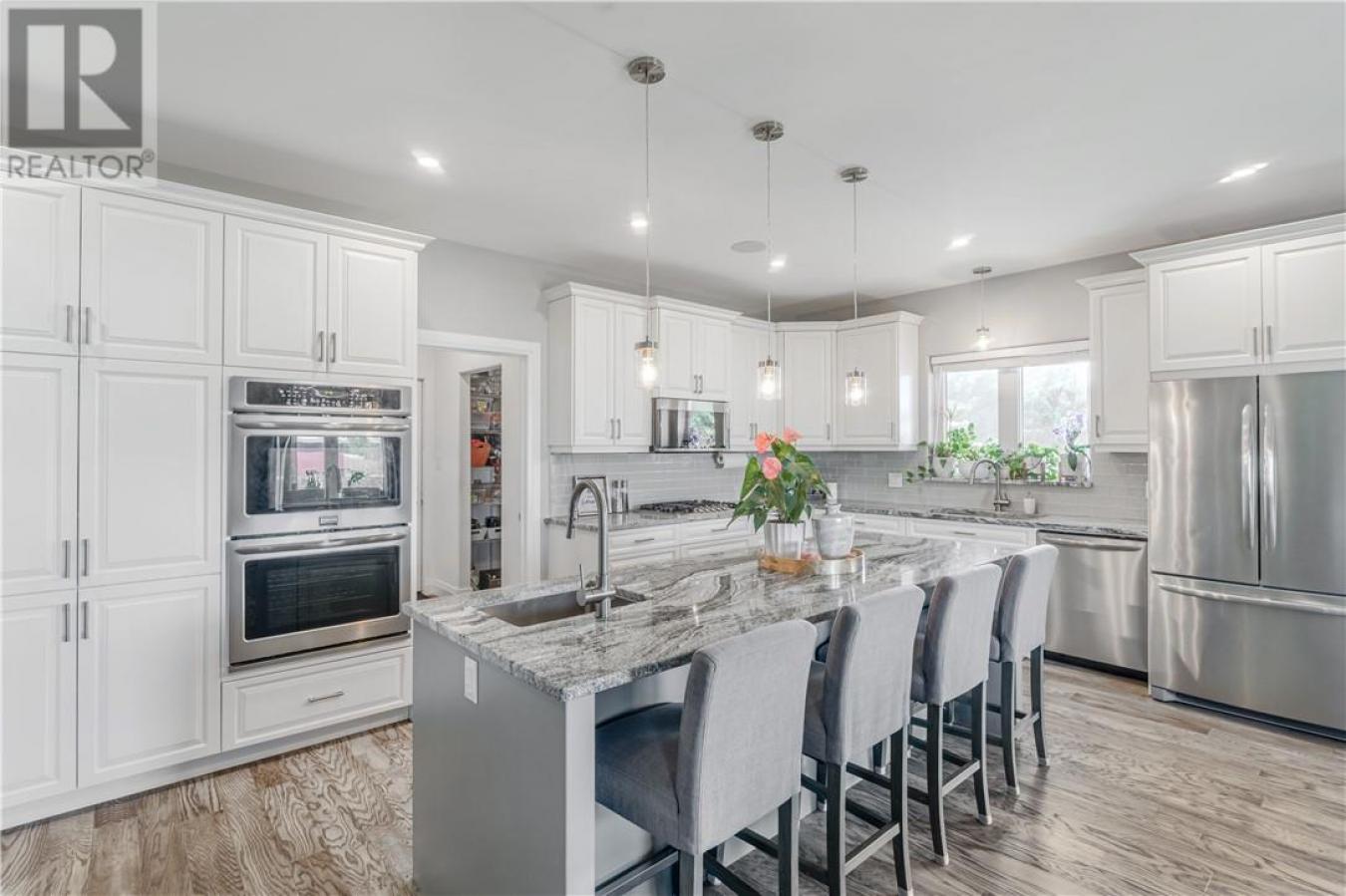 Val Therese, ON, P3P1S3, Canada, 6 Bedrooms Bedrooms, ,3 BathroomsBathrooms,Residential,For Sale,1820745