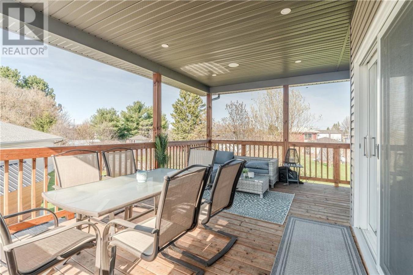 Val Therese, ON, P3P1S3, Canada, 6 Bedrooms Bedrooms, ,3 BathroomsBathrooms,Residential,For Sale,1820745