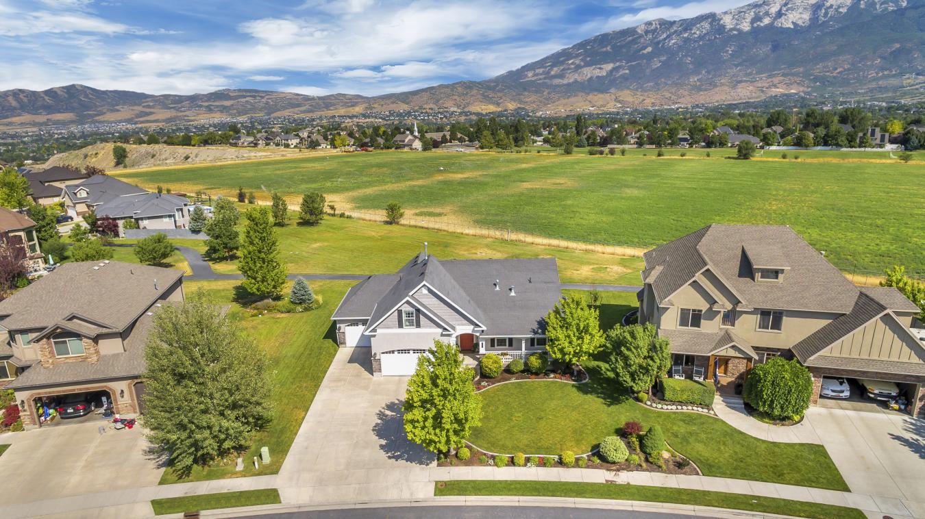 Highland, Utah, 84003, United States, 6 Bedrooms Bedrooms, ,4 BathroomsBathrooms,Residential,For Sale,1820744
