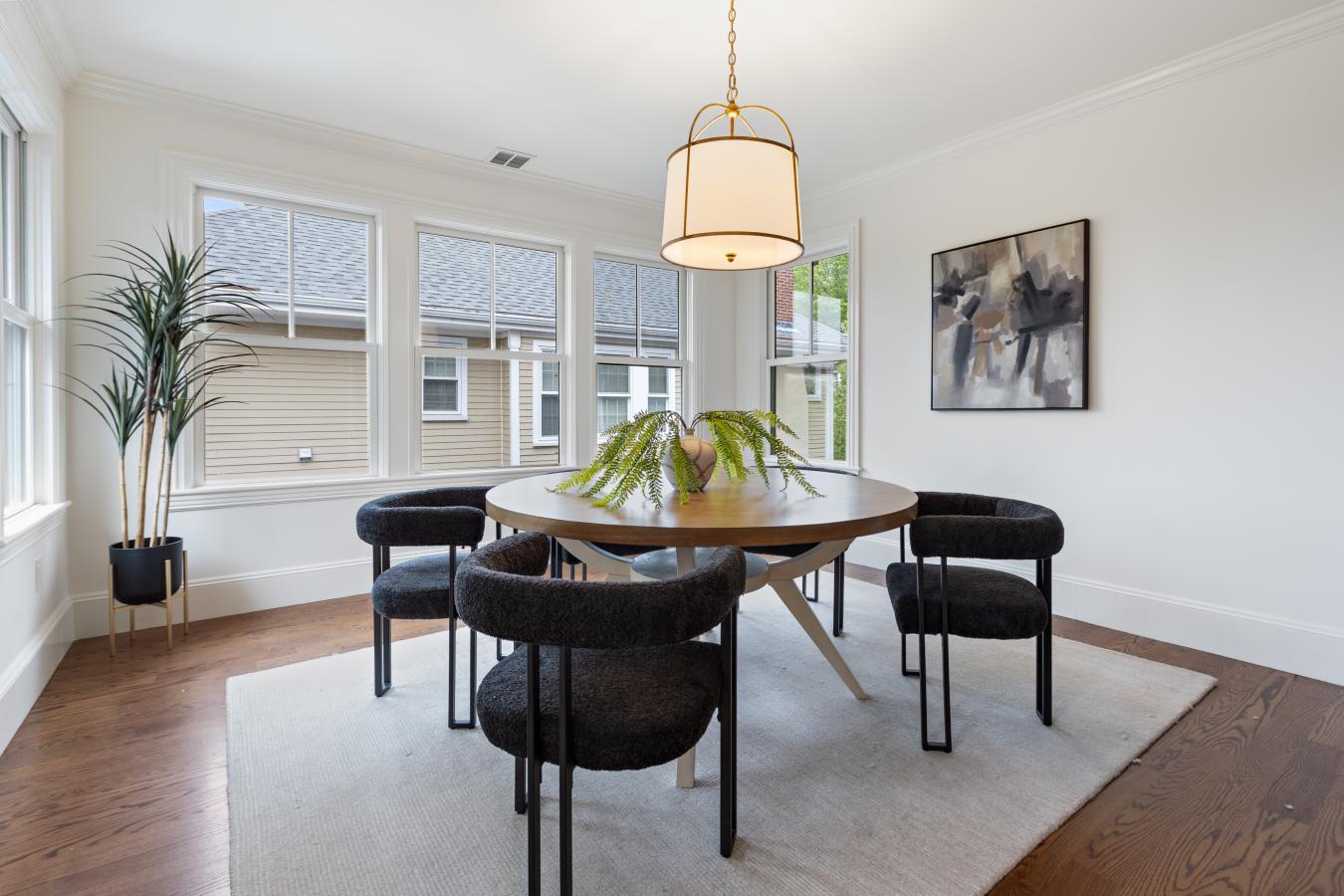Brookline, Massachusetts, 02446, United States, 4 Bedrooms Bedrooms, ,2 BathroomsBathrooms,Residential,For Sale,1811593