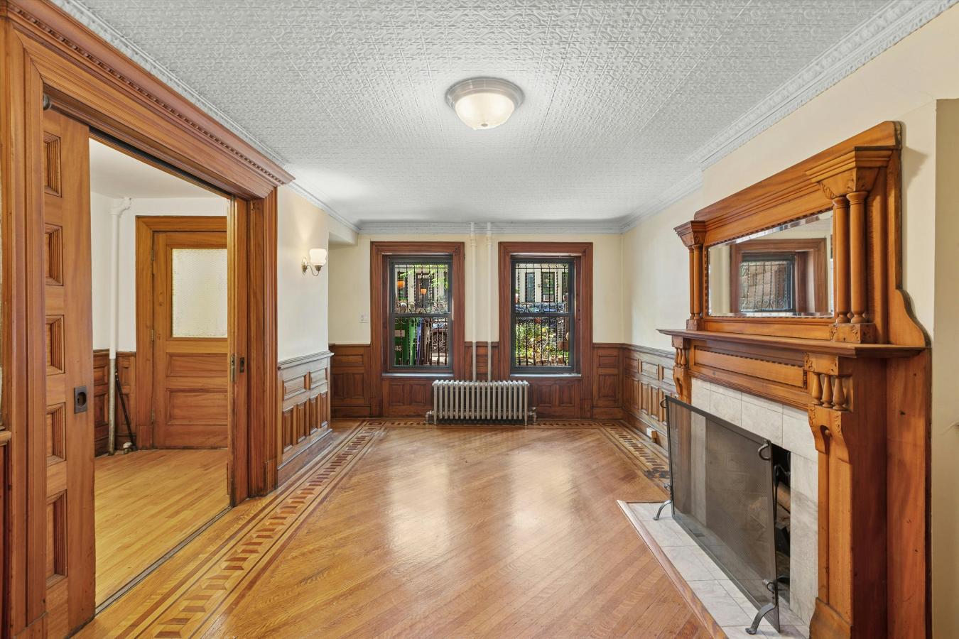 South Slope, New York, 11215, United States, 2 Bedrooms Bedrooms, ,1 BathroomBathrooms,Residential,For Sale,1953596