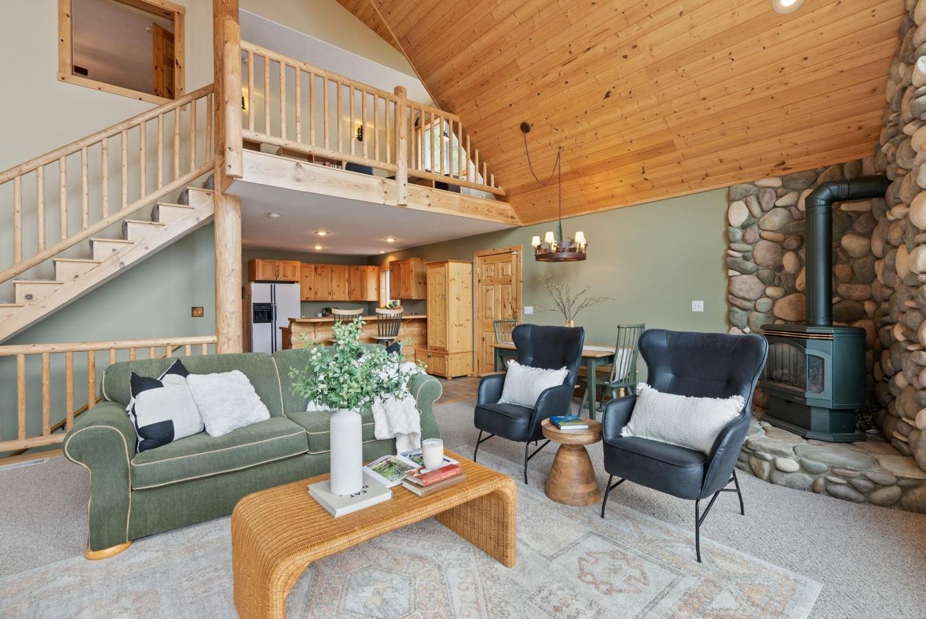 Loon Lake, Stevens, 99148, United States, 3 Bedrooms Bedrooms, ,3 BathroomsBathrooms,Residential,For Sale,1820731