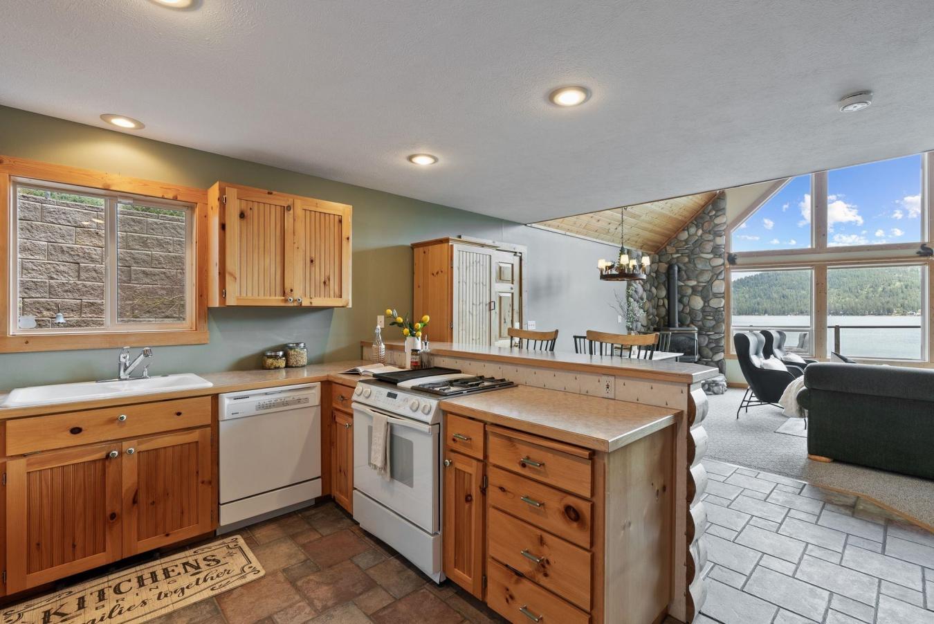 Loon Lake, Stevens, 99148, United States, 3 Bedrooms Bedrooms, ,3 BathroomsBathrooms,Residential,For Sale,1820731