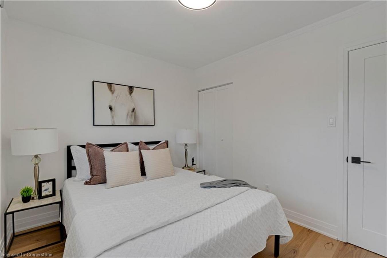 Mississauga, ON, L5J 3R2, Canada, 4 Bedrooms Bedrooms, ,3 BathroomsBathrooms,Residential,For Sale,1820730