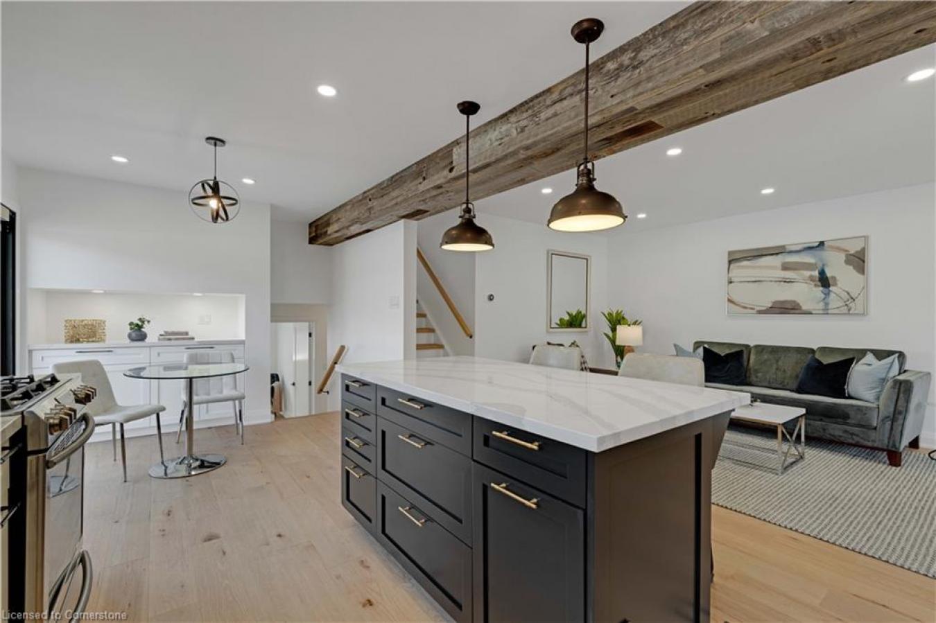 Mississauga, ON, L5J 3R2, Canada, 4 Bedrooms Bedrooms, ,3 BathroomsBathrooms,Residential,For Sale,1820730