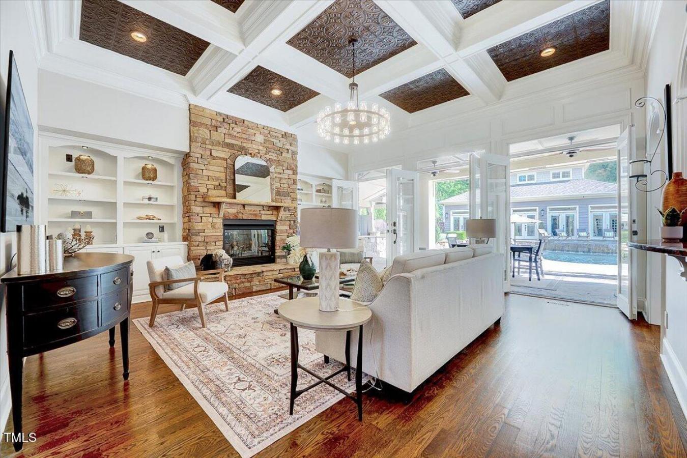 Chapel Hill, North Carolina, 27517, United States, 5 Bedrooms Bedrooms, ,4 BathroomsBathrooms,Residential,For Sale,1936040