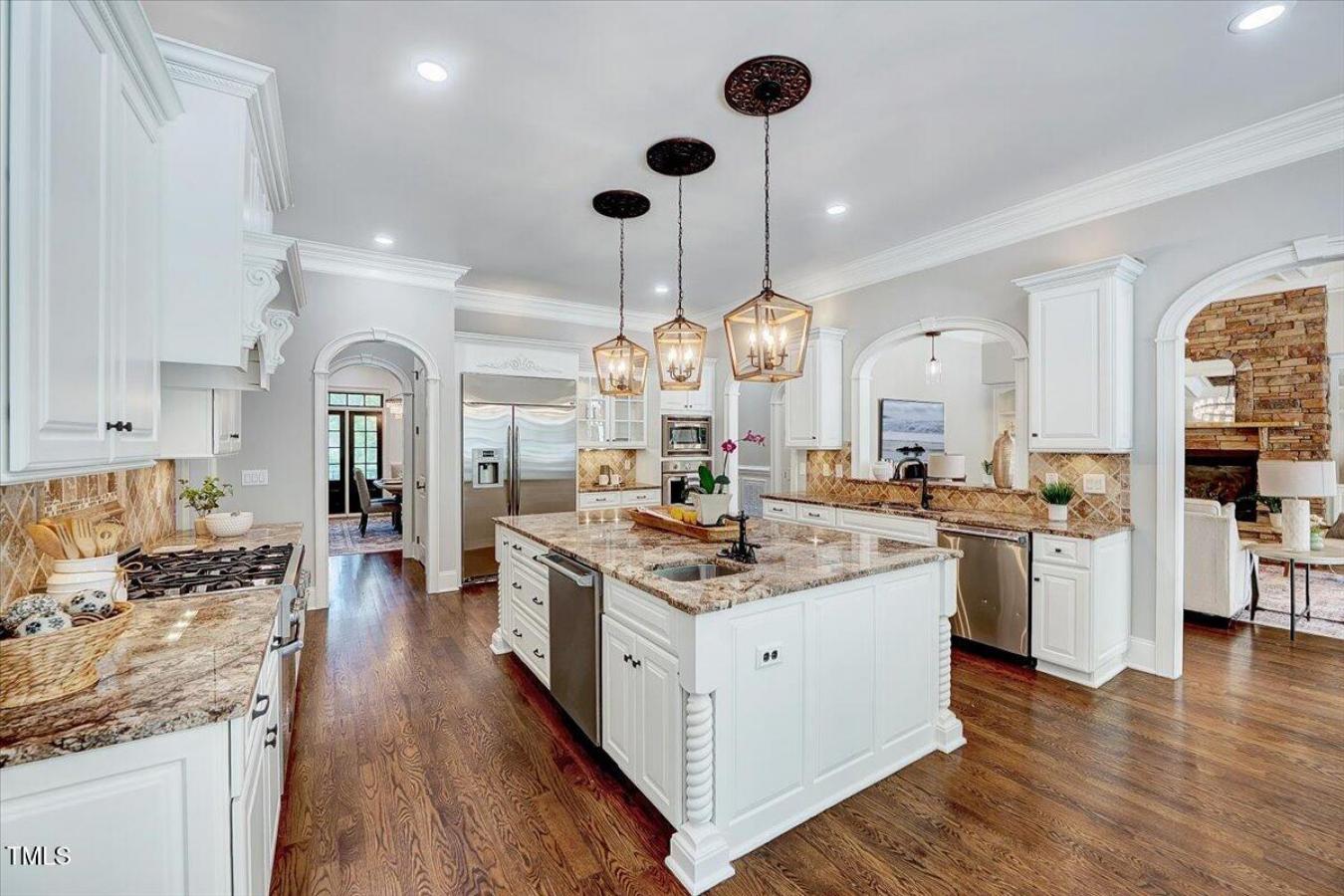 Chapel Hill, North Carolina, 27517, United States, 5 Bedrooms Bedrooms, ,4 BathroomsBathrooms,Residential,For Sale,1936040