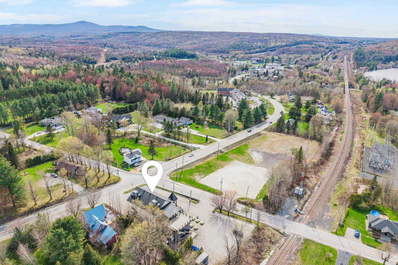 Eastman, QC, J0E 1P0, Canada, ,Residential,For Sale,1824411