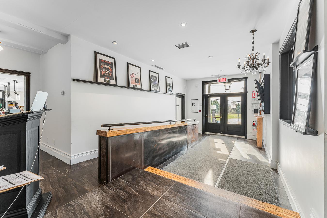 Eastman, QC, J0E 1P0, Canada, ,Residential,For Sale,1824411