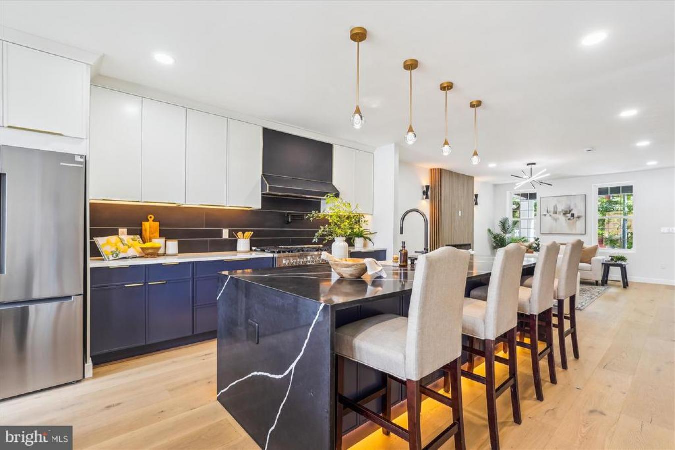 Washington, District Of Columbia, 20011, United States, 5 Bedrooms Bedrooms, ,3 BathroomsBathrooms,Residential,For Sale,1824397