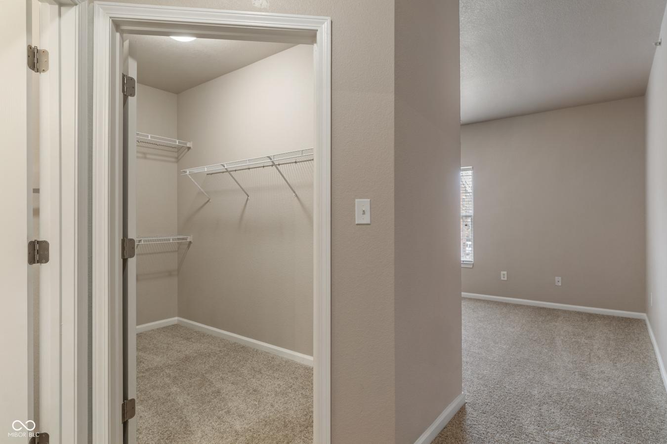 Bright, updated 3 bed, 2 bath condo in the heart of the Village of Wes – image 19