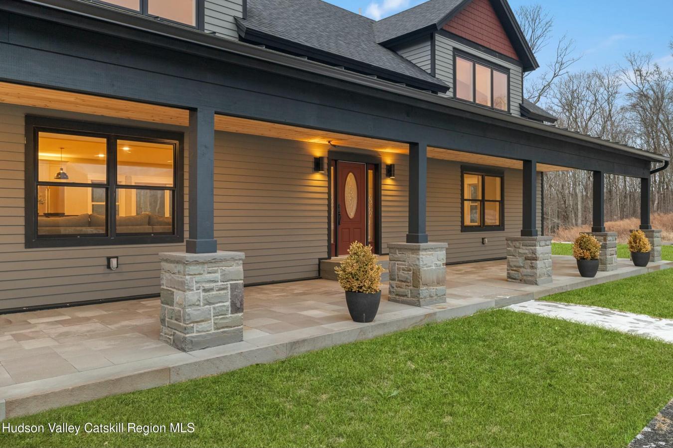 Catskill, New York, 12414, United States, 4 Bedrooms Bedrooms, ,3 BathroomsBathrooms,Residential,For Sale,1824390