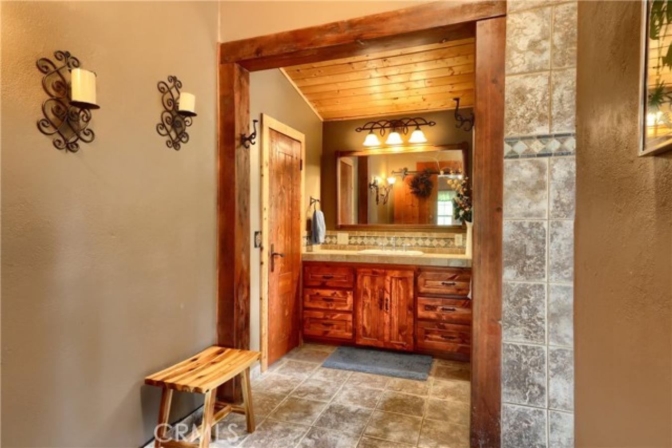 Welcome to the 19th HoleA Private Mountain Retreat with Rich History a – image 16