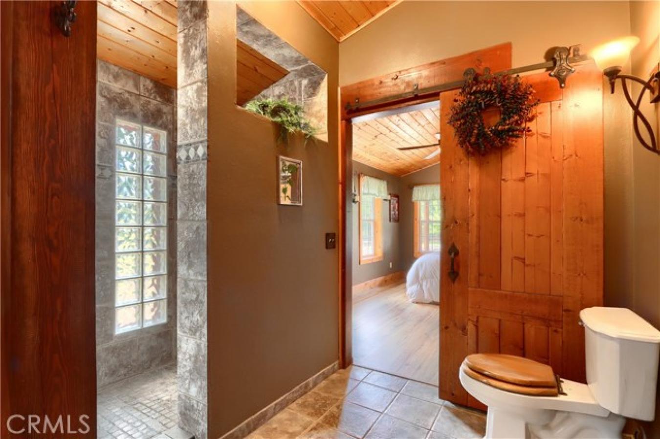 Welcome to the 19th HoleA Private Mountain Retreat with Rich History a – image 19