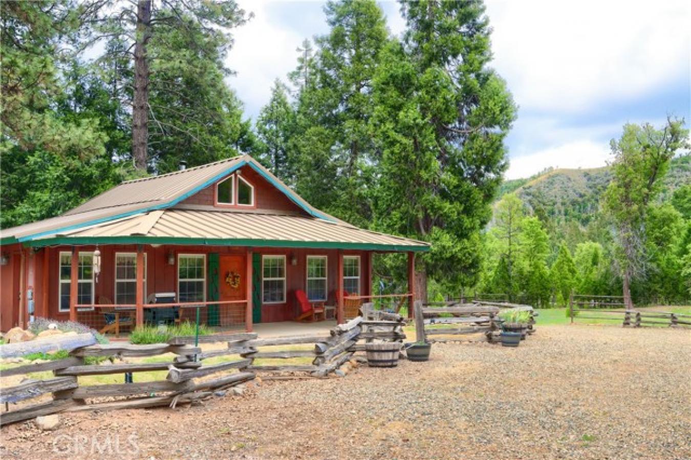 Welcome to the 19th HoleA Private Mountain Retreat with Rich History a – image 2