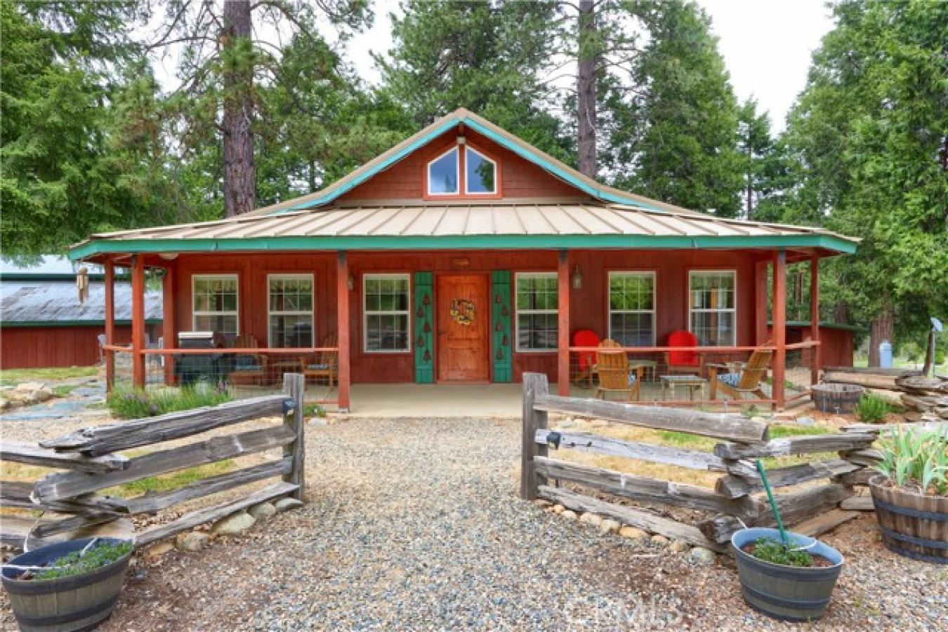 Welcome to the 19th HoleA Private Mountain Retreat with Rich History a – image 3
