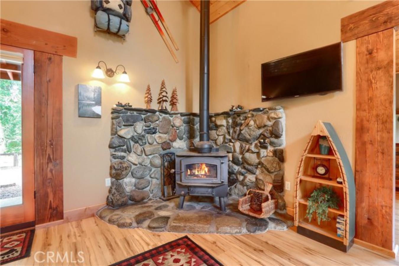 Welcome to the 19th HoleA Private Mountain Retreat with Rich History a – image 7