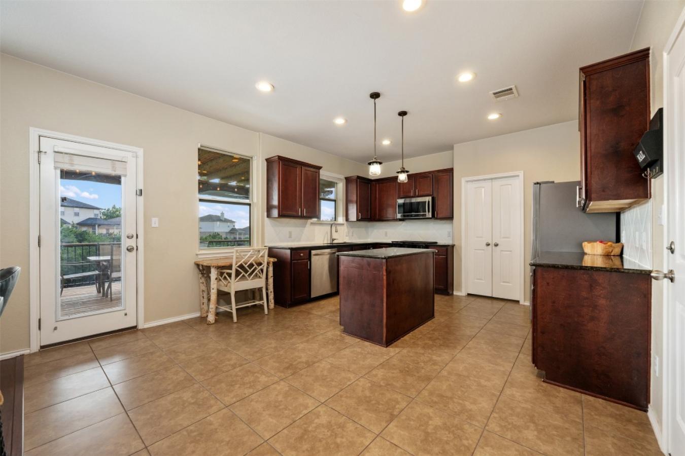 Austin, Texas, 78737, United States, 4 Bedrooms Bedrooms, ,2 BathroomsBathrooms,Residential,For Sale,1824384