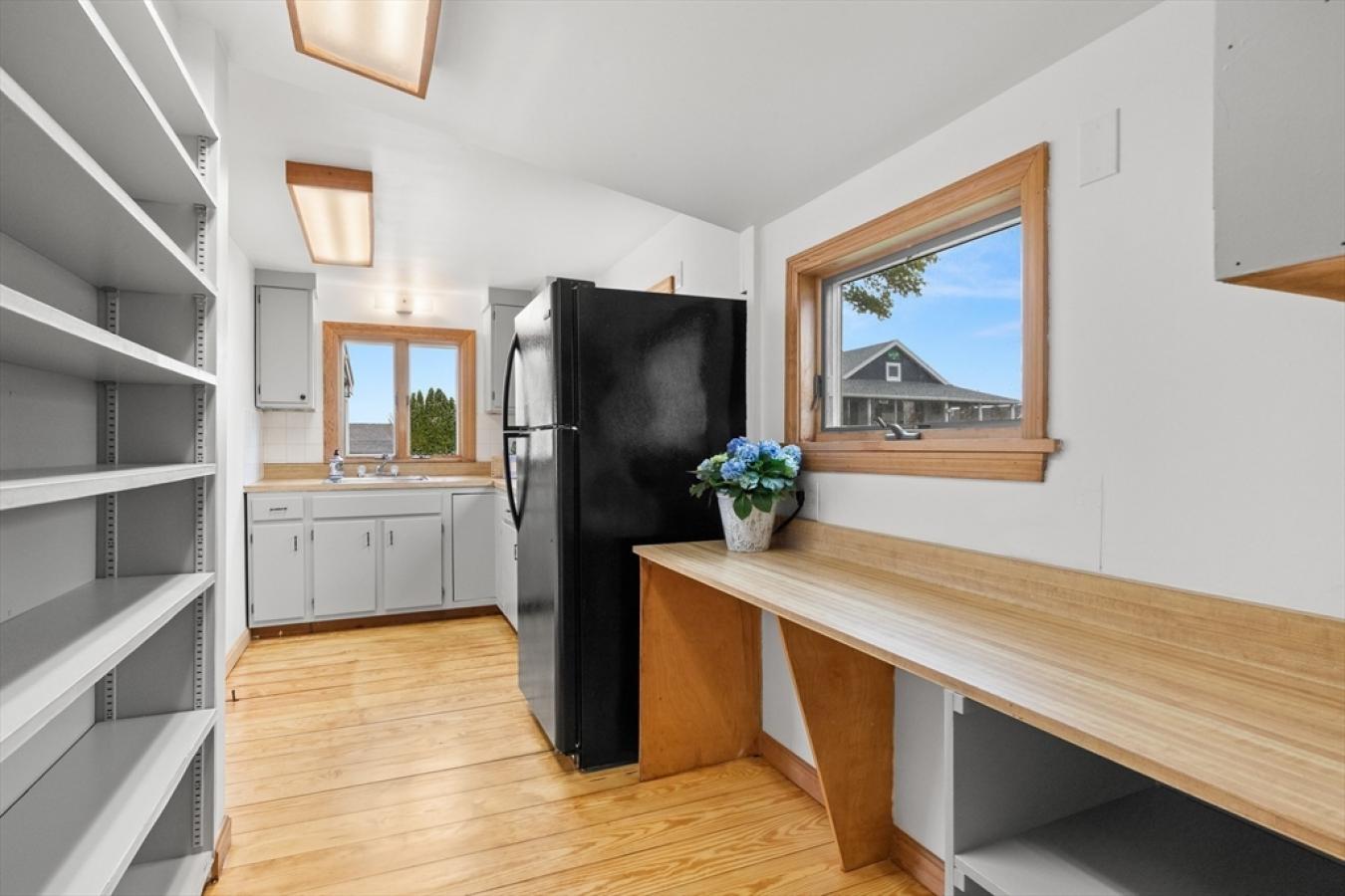 Ipswich, Essex, 01938, United States, 2 Bedrooms Bedrooms, ,1 BathroomBathrooms,Residential,For Sale,1824373