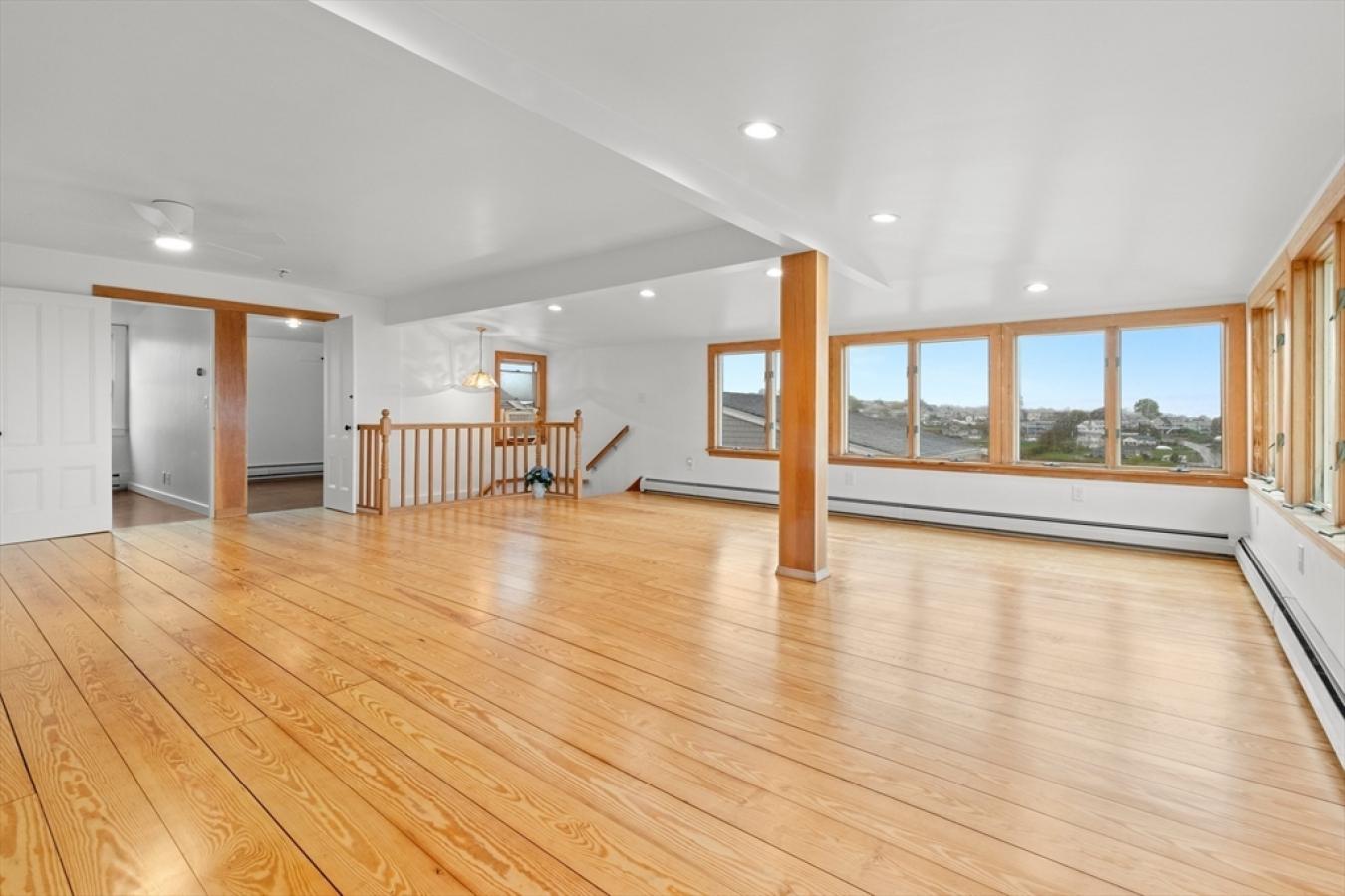 Ipswich, Essex, 01938, United States, 2 Bedrooms Bedrooms, ,1 BathroomBathrooms,Residential,For Sale,1824373