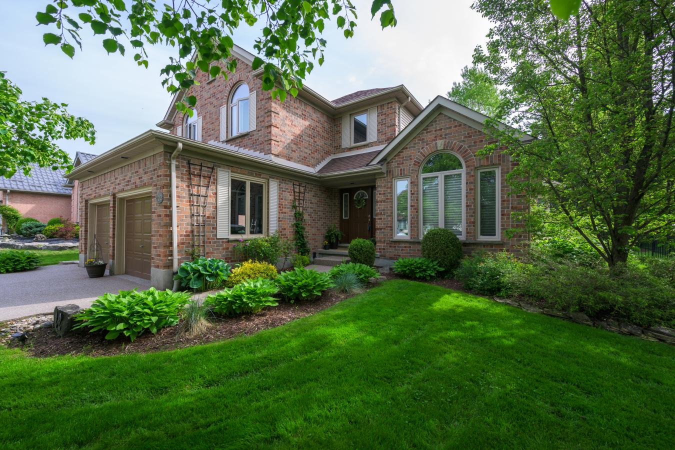 London, ON, N6G 4W5, Canada, 4 Bedrooms Bedrooms, ,3 BathroomsBathrooms,Residential,For Sale,1811559 London, ON, N6G 4W5, Canada, 4 Bedrooms Bedrooms, ,3 BathroomsBathrooms,Residential,For Sale,1811559