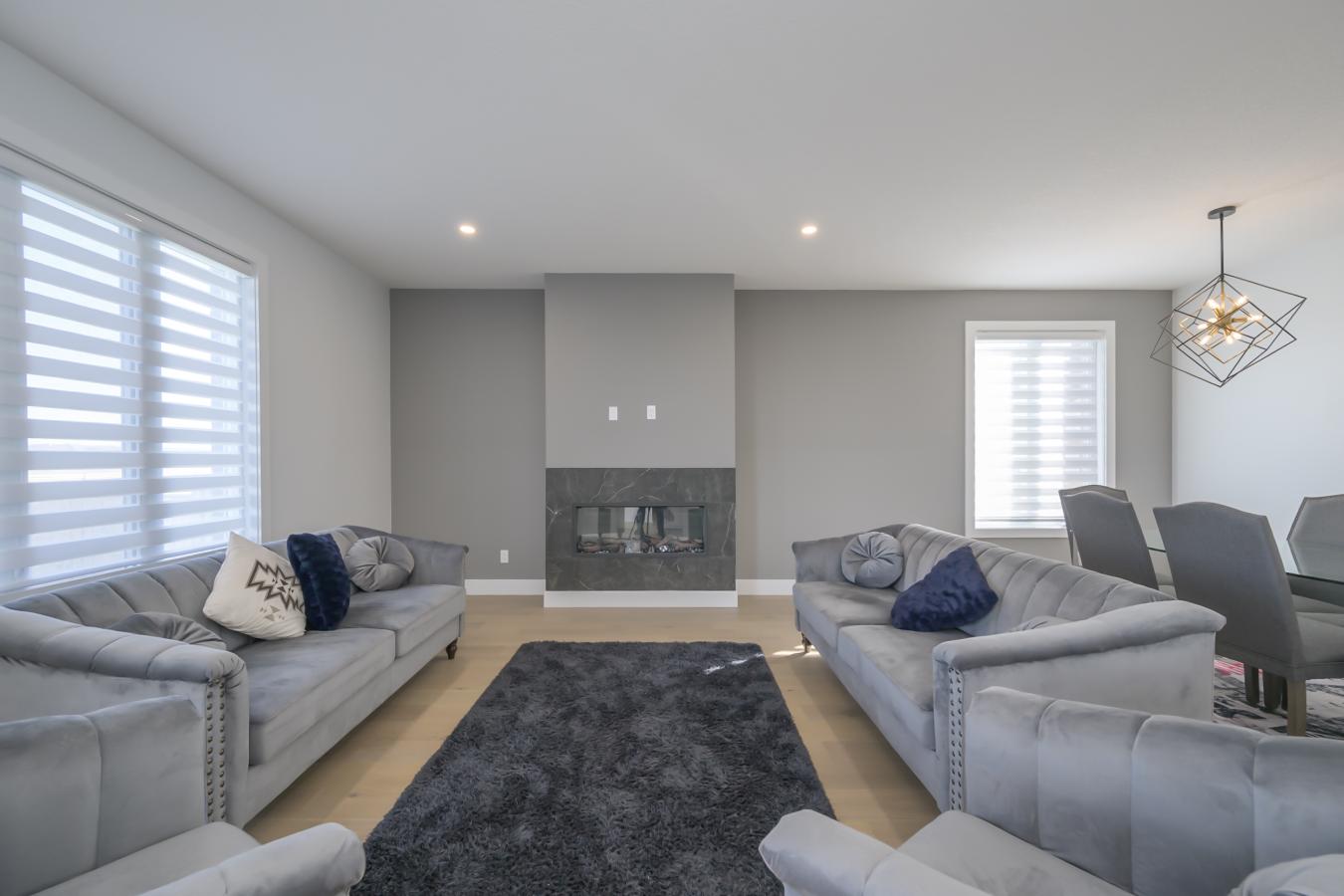 Dutton/dunwich, ON, N0L 1J0, Canada, 4 Bedrooms Bedrooms, ,4 BathroomsBathrooms,Residential,For Sale,1811558