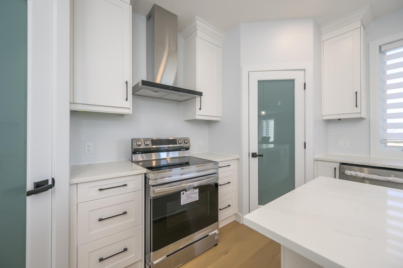 Dutton/dunwich, ON, N0L 1J0, Canada, 4 Bedrooms Bedrooms, ,4 BathroomsBathrooms,Residential,For Sale,1811558