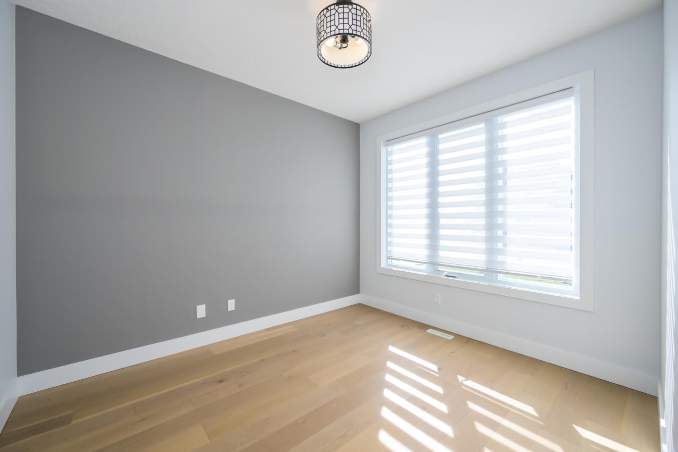 Dutton/dunwich, ON, N0L 1J0, Canada, 4 Bedrooms Bedrooms, ,4 BathroomsBathrooms,Residential,For Sale,1811558