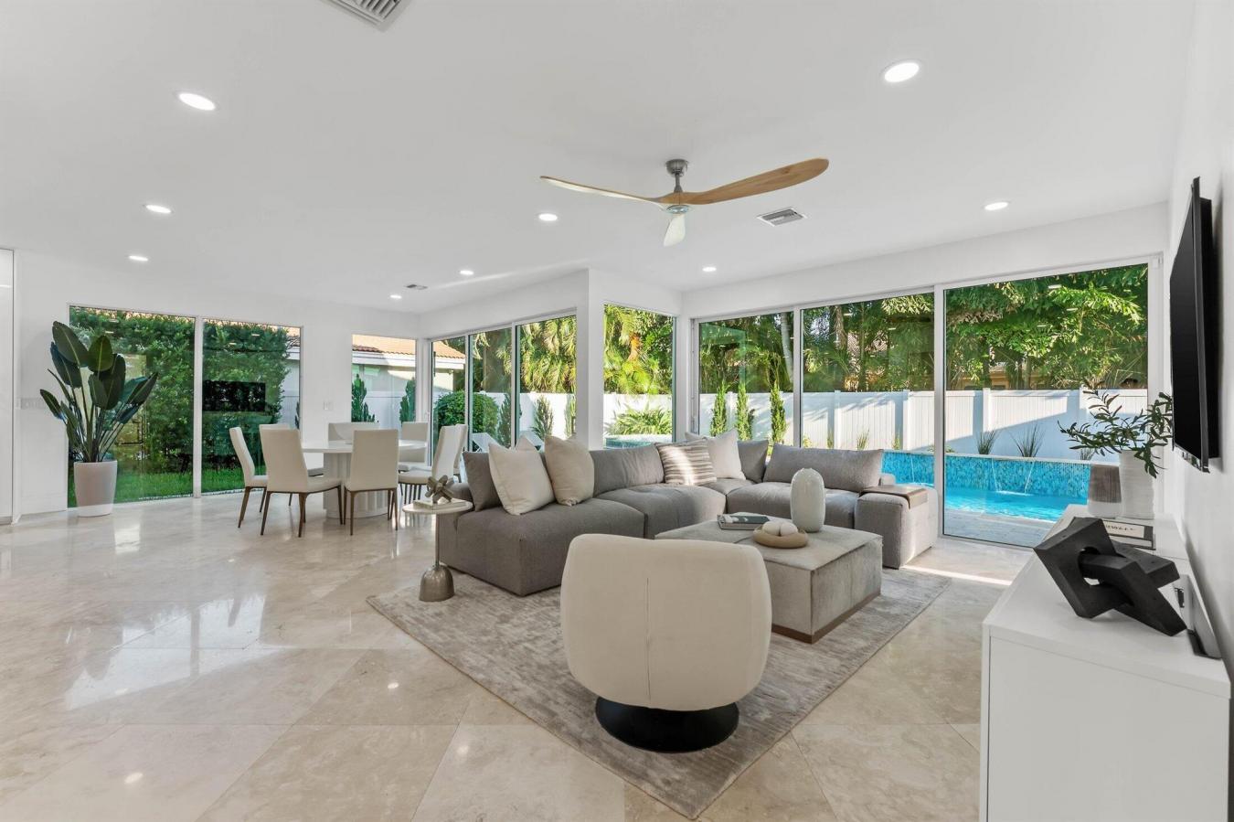 Boca Raton, Florida, 33434, United States, 5 Bedrooms Bedrooms, ,4 BathroomsBathrooms,Residential,For Sale,1824371