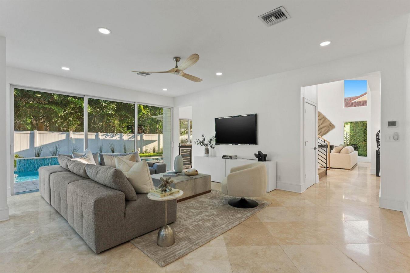 Boca Raton, Florida, 33434, United States, 5 Bedrooms Bedrooms, ,4 BathroomsBathrooms,Residential,For Sale,1824371