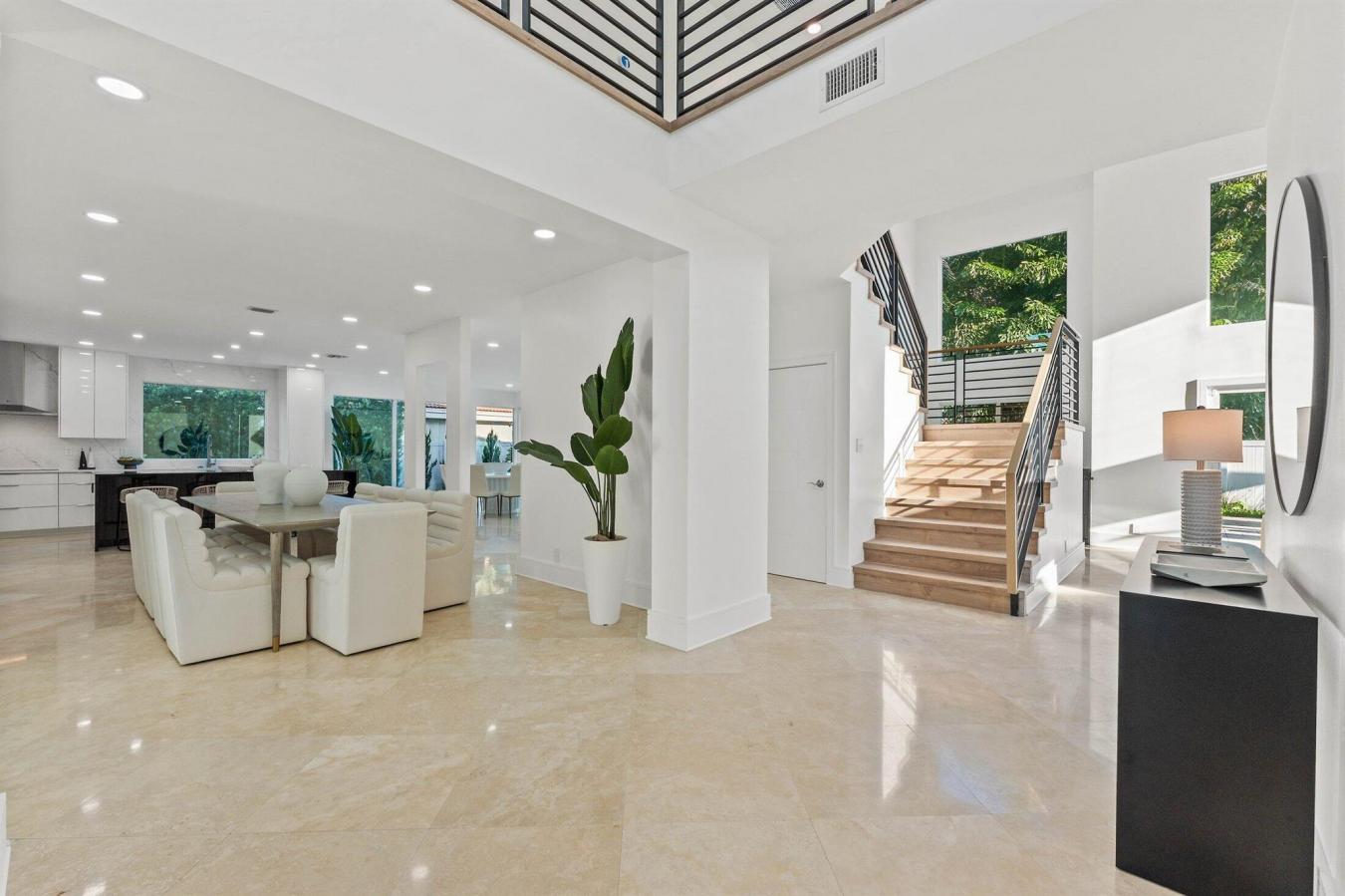 Boca Raton, Florida, 33434, United States, 5 Bedrooms Bedrooms, ,4 BathroomsBathrooms,Residential,For Sale,1824371