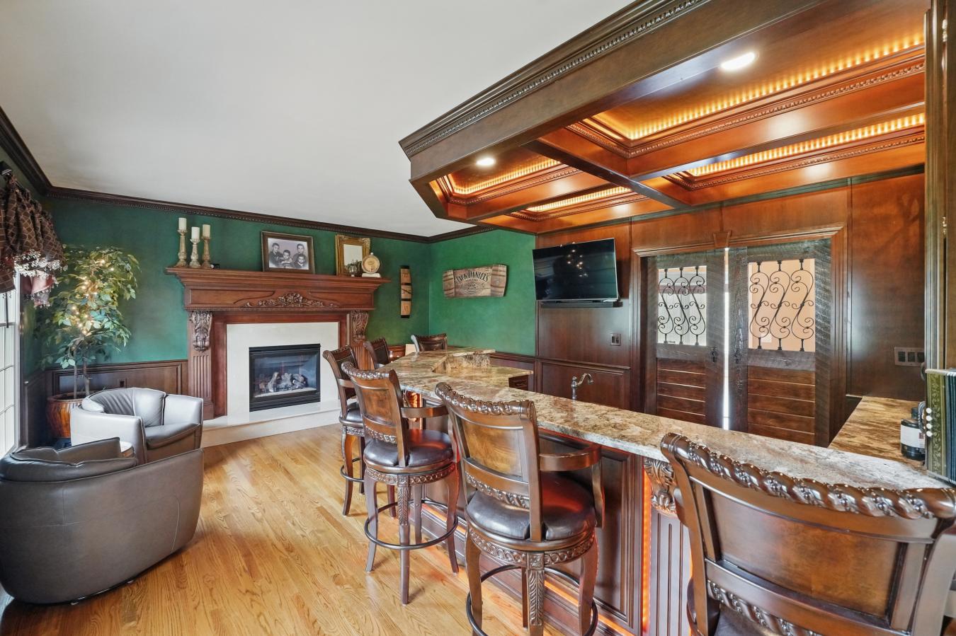Mahwah, New Jersey, 07430, United States, 5 Bedrooms Bedrooms, ,3 BathroomsBathrooms,Residential,For Sale,1824365