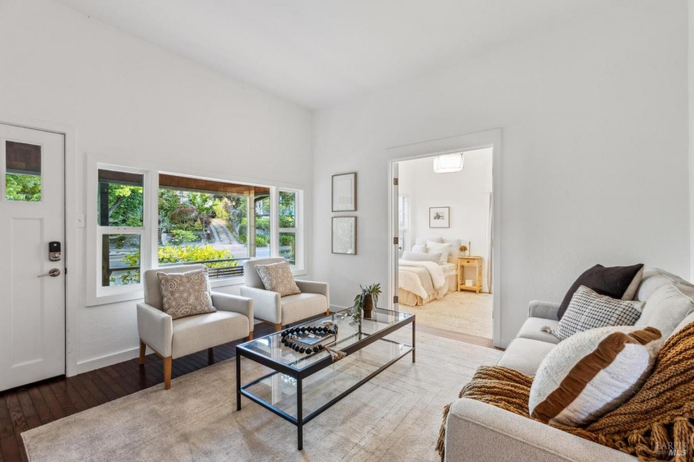 Petaluma, California, 94952, United States, 5 Bedrooms Bedrooms, ,4 BathroomsBathrooms,Residential,For Sale,1824361