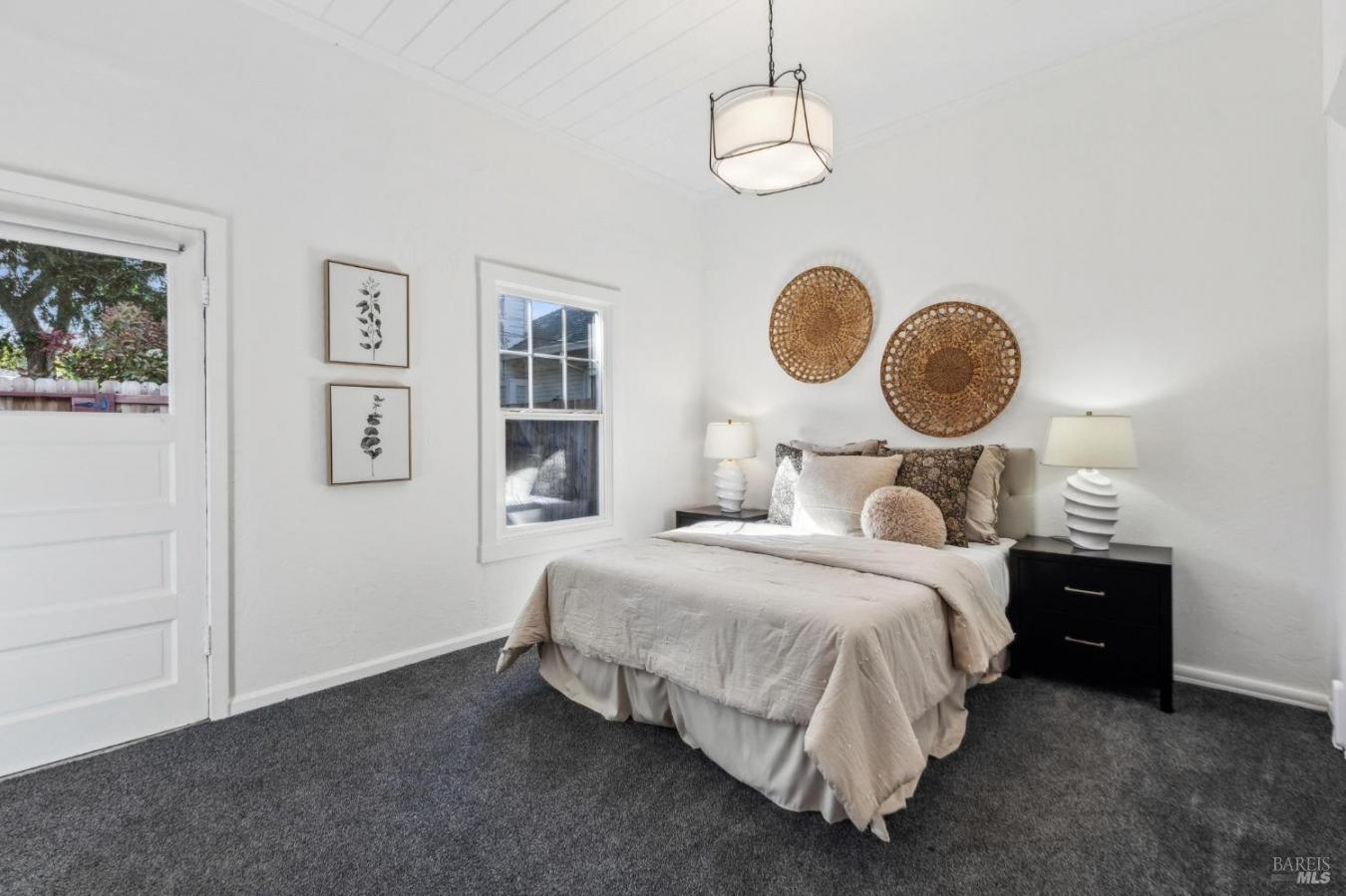 Petaluma, California, 94952, United States, 5 Bedrooms Bedrooms, ,4 BathroomsBathrooms,Residential,For Sale,1824361