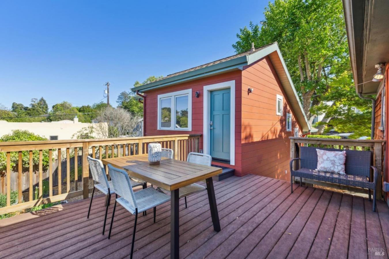 Petaluma, California, 94952, United States, 5 Bedrooms Bedrooms, ,4 BathroomsBathrooms,Residential,For Sale,1824361