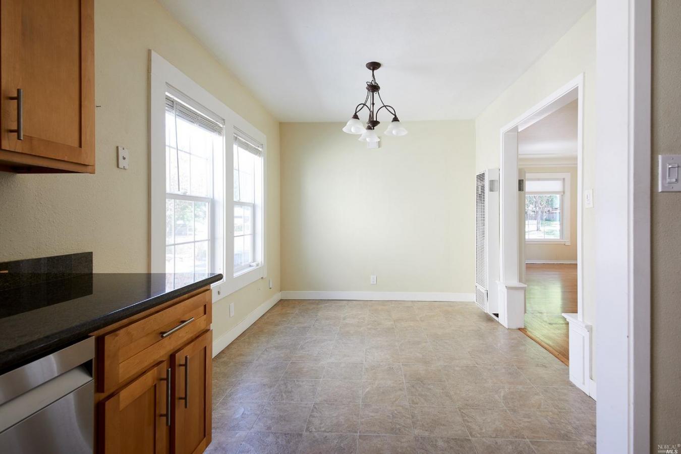 Santa Rosa, California, 95404, United States, 4 Bedrooms Bedrooms, ,2 BathroomsBathrooms,Residential,For Sale,1824360