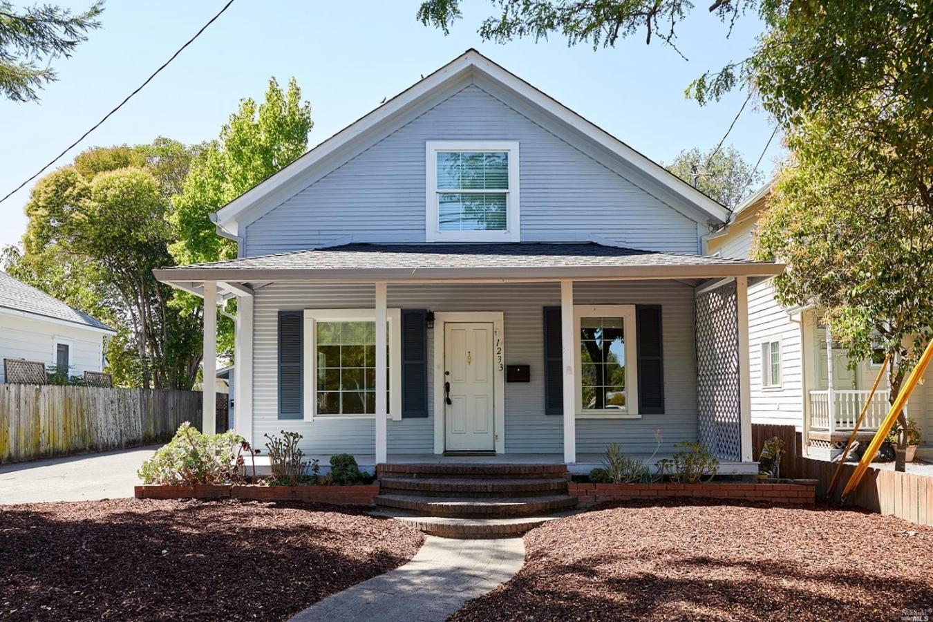 Santa Rosa, California, 95404, United States, 4 Bedrooms Bedrooms, ,2 BathroomsBathrooms,Residential,For Sale,1824360